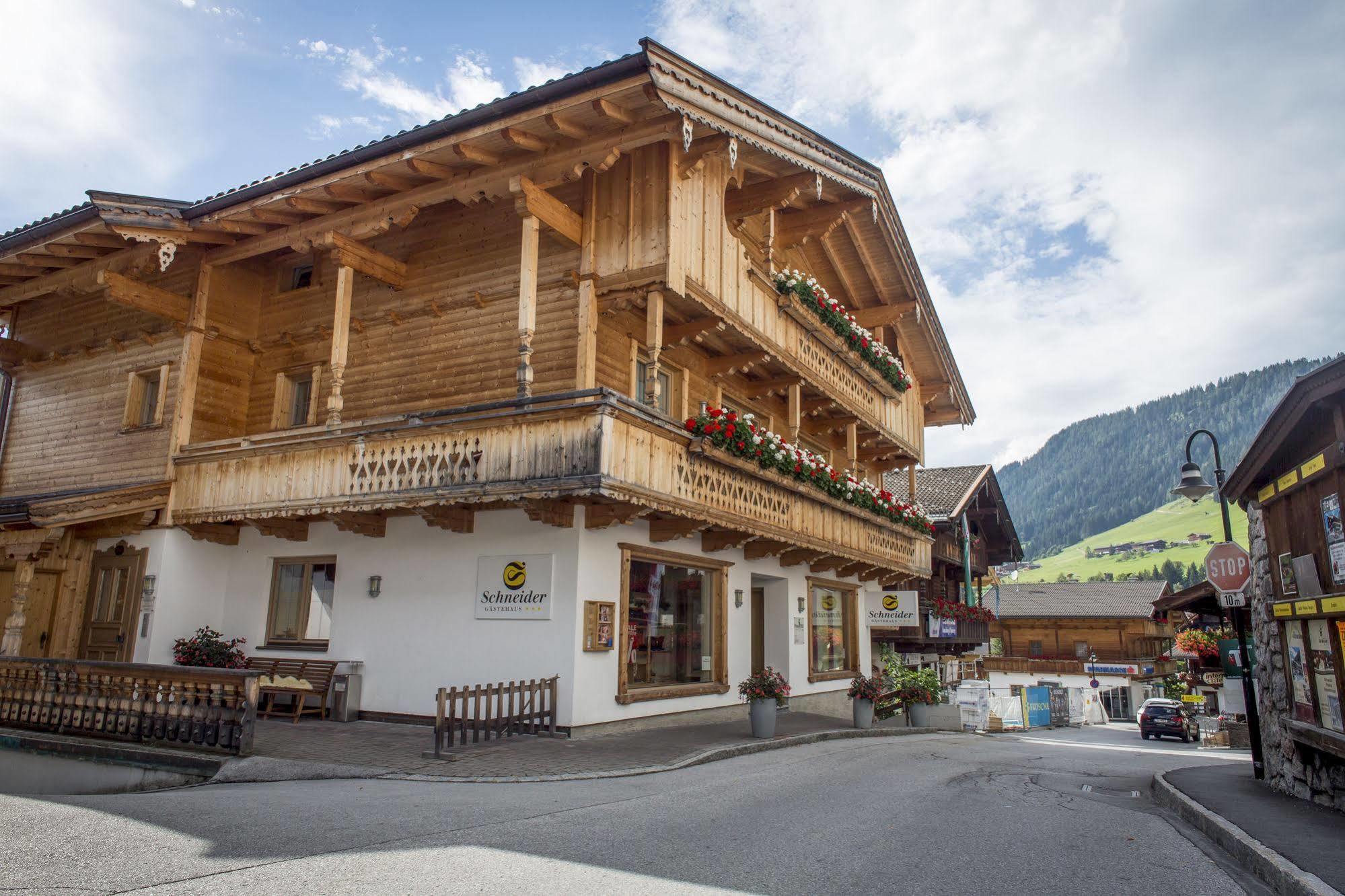 Das Gaestehaus Schneider Am Dorfplatz Alpbach Ngoại thất bức ảnh