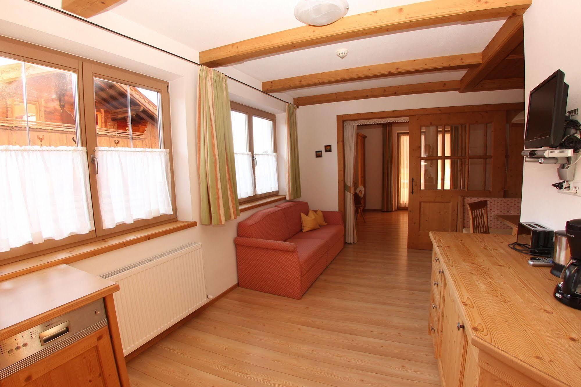 Das Gaestehaus Schneider Am Dorfplatz Alpbach Ngoại thất bức ảnh